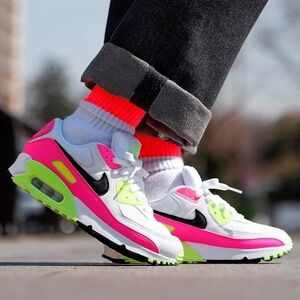 Nike Air Max 90 White Black Pink Ghost Green Sneakers CT1030-100 Women’s Size8.5